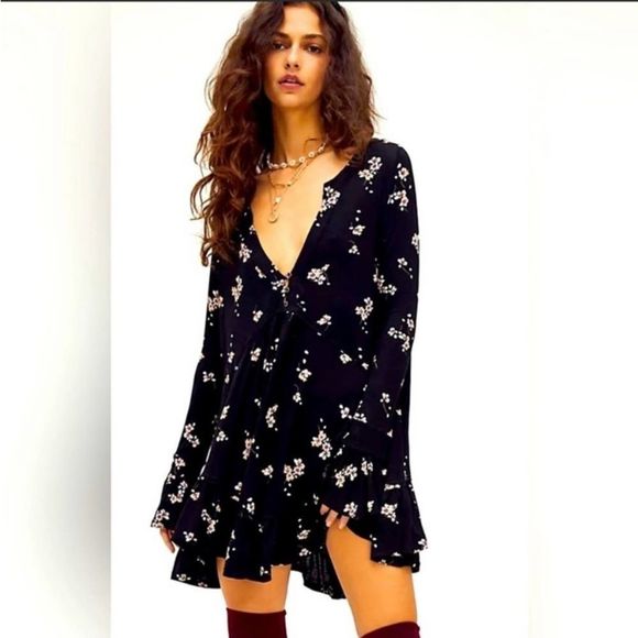 Free People Tops - NWT - Free People Olivia Printed Long Sleeve Tunic in Black Combo Size: S